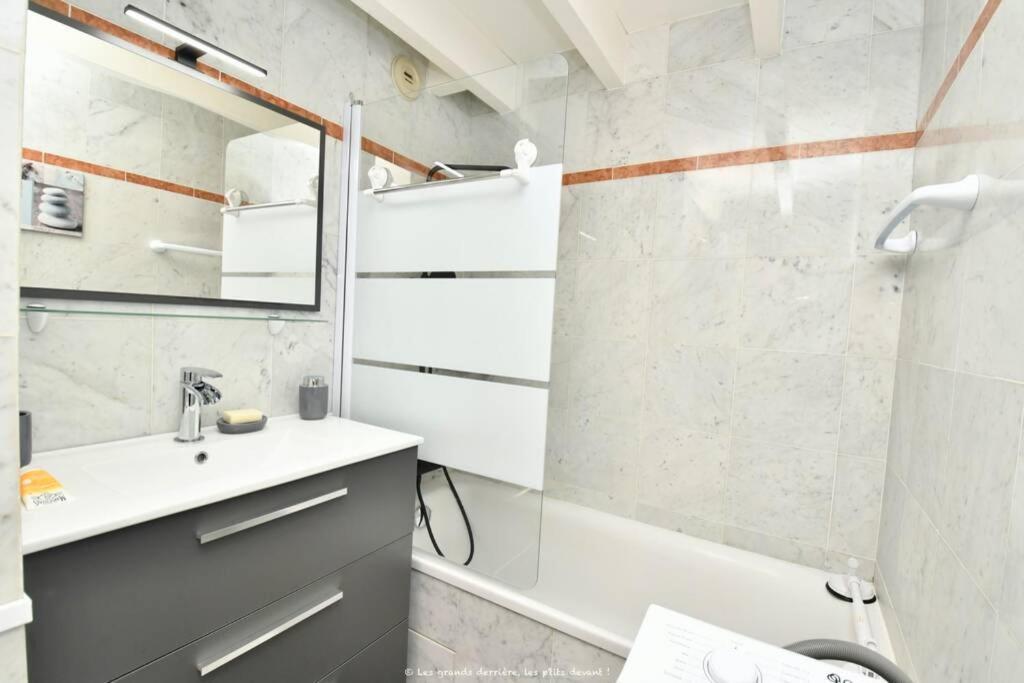 La Mezzanine Apt 5 Pers Classe 3 Etoiles, Royan- Centre 300 M Plage Foncillon Zewnętrze zdjęcie